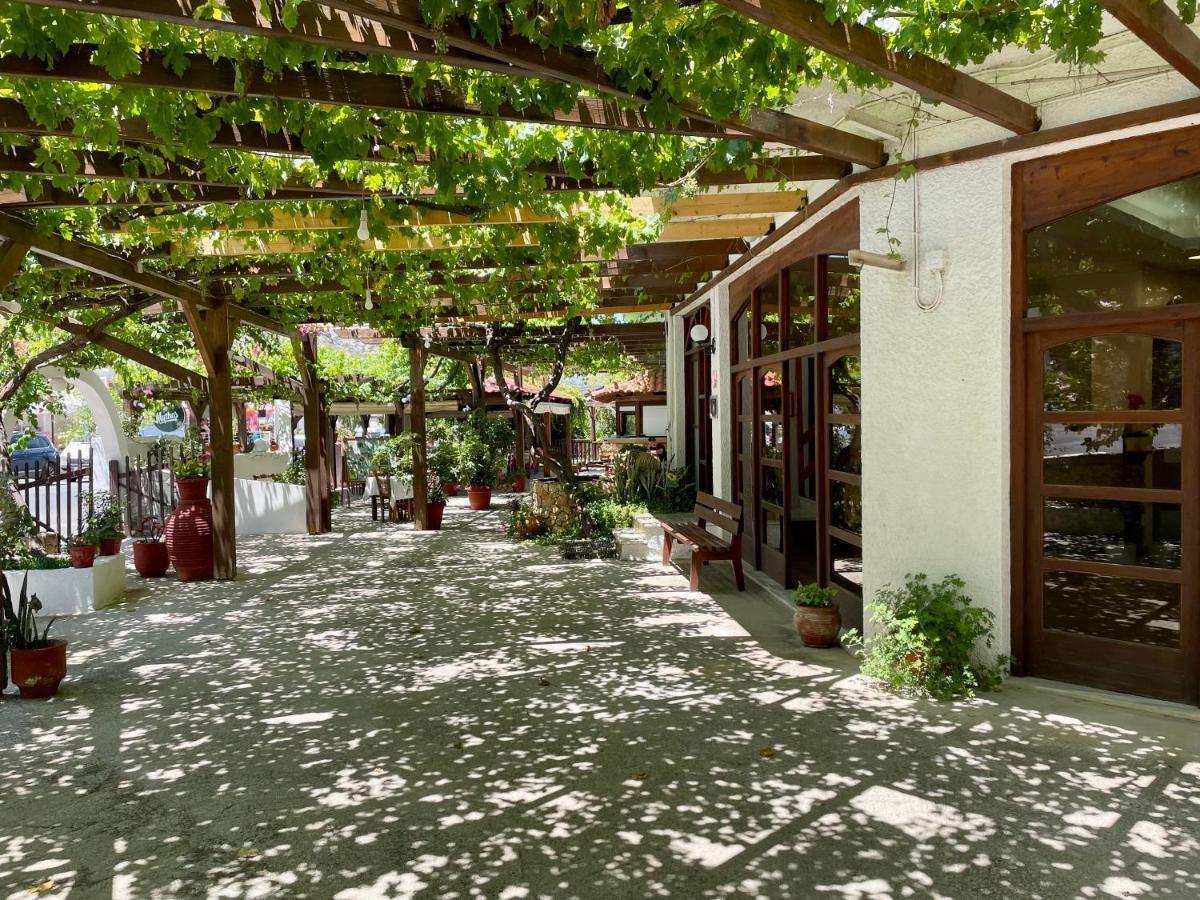 Lefka Hotel Kolymbari Exterior photo