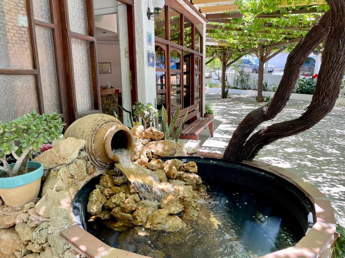 Lefka Hotel Kolymbari Exterior photo