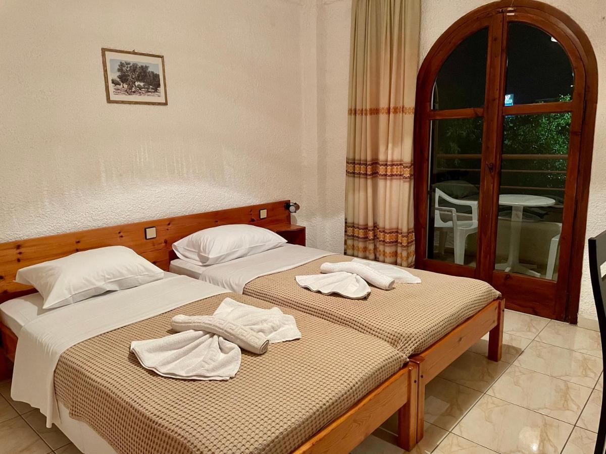 Lefka Hotel Kolymbari Exterior photo