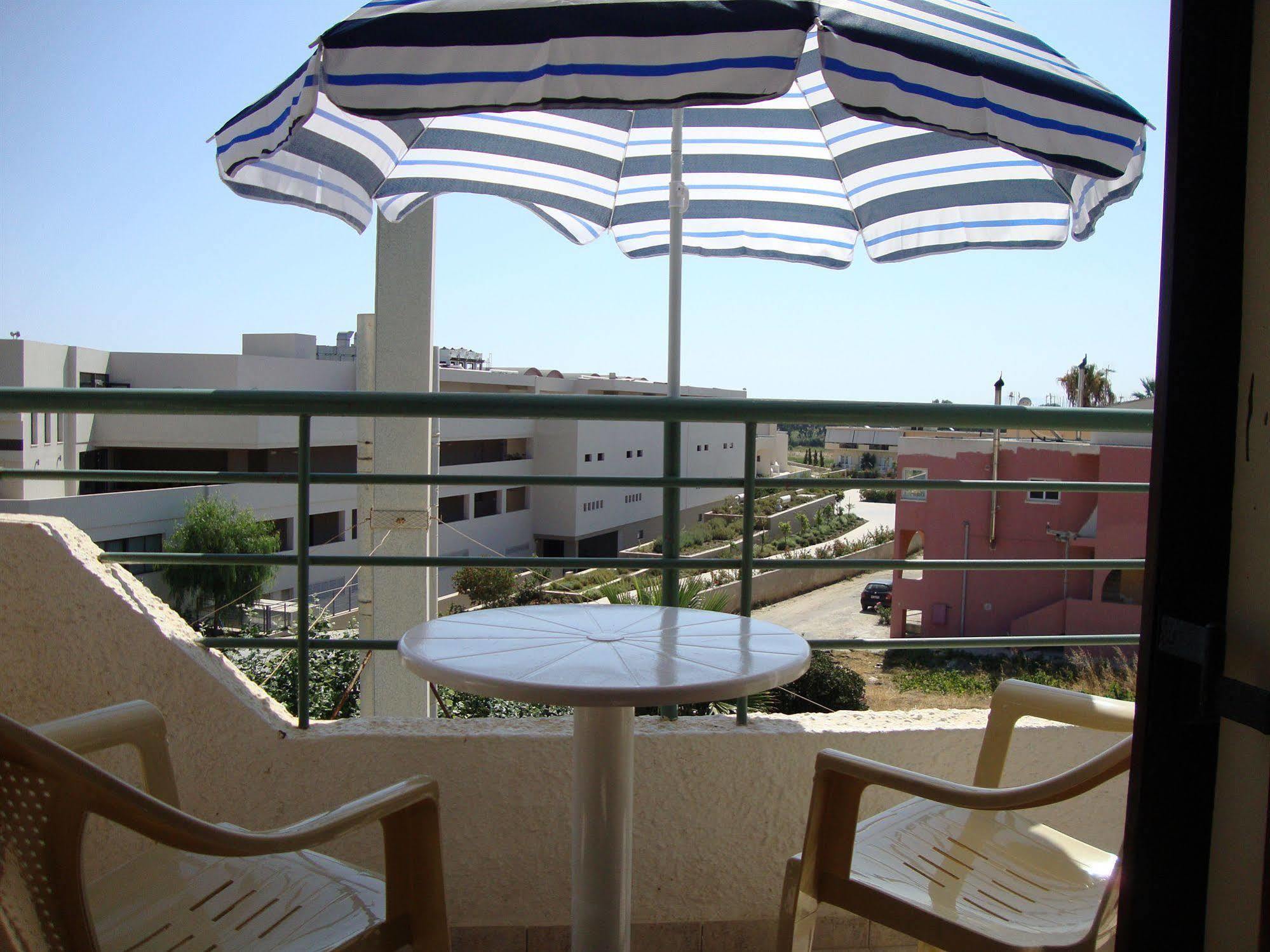 Lefka Hotel Kolymbari Exterior photo