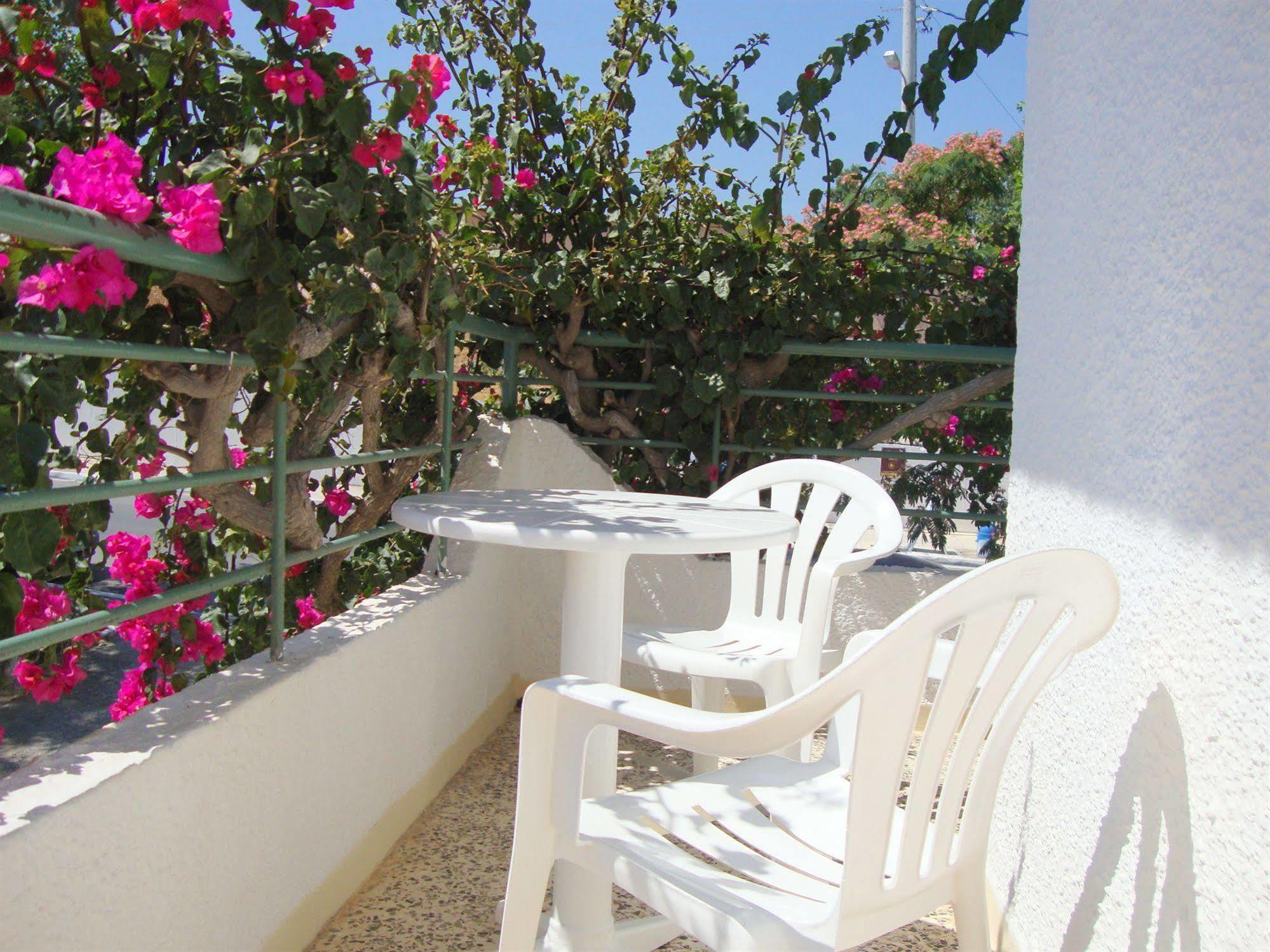 Lefka Hotel Kolymbari Exterior photo