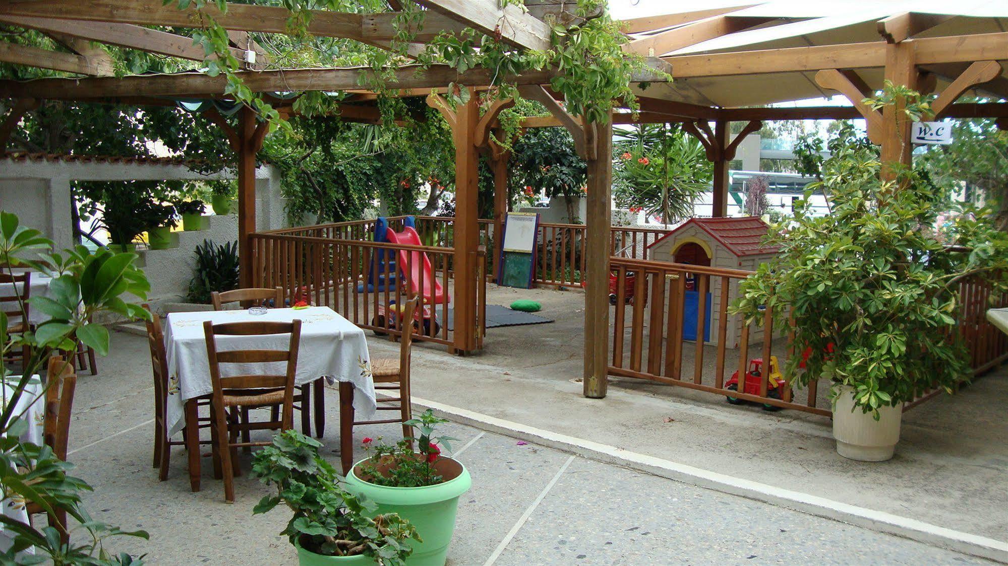 Lefka Hotel Kolymbari Exterior photo
